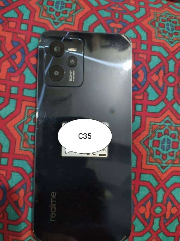 Realme C35 2