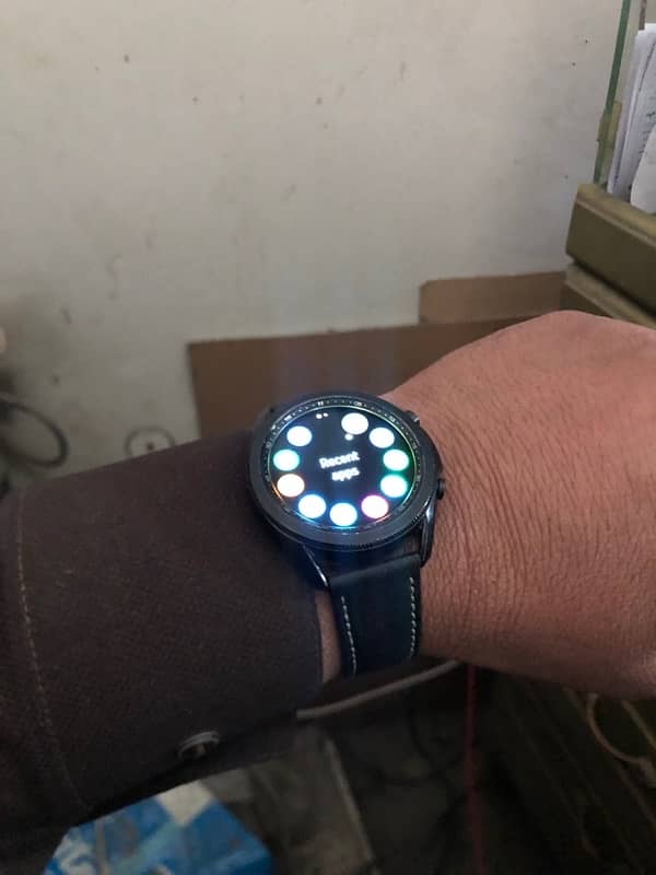 samsung watch3 like new  3 day battry beckup 1