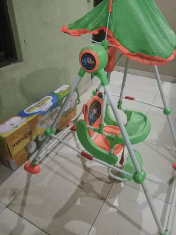 baby swing for kids. 0