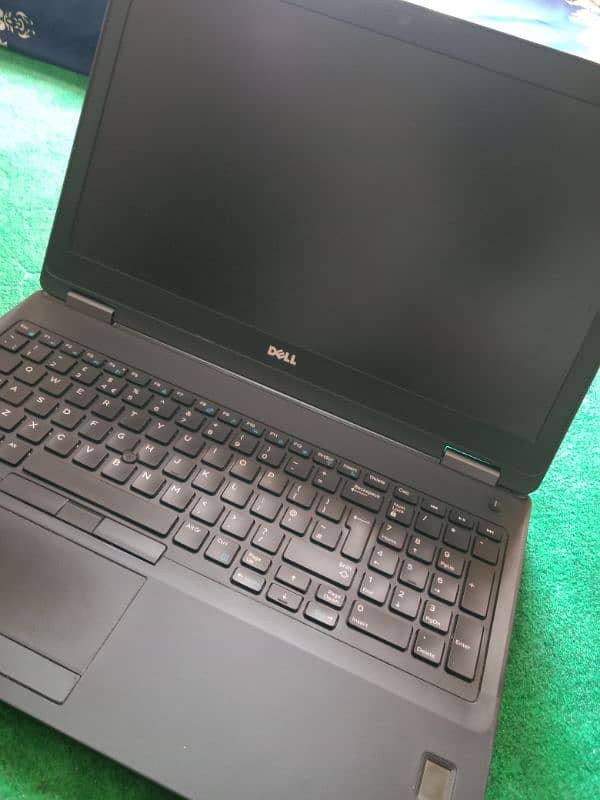 DELL Latitude E5570 Core i5 6th gen 2