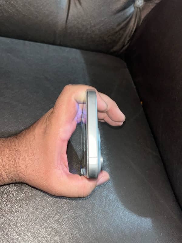 iphone 15 pro max jv 256GB Natural Titanium 5