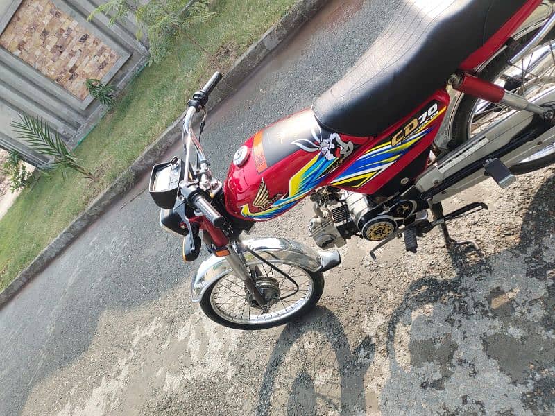 Honda CD 70 4