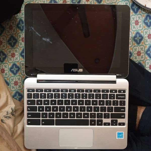 ASUS 360 Chromebook Touchscreen 12