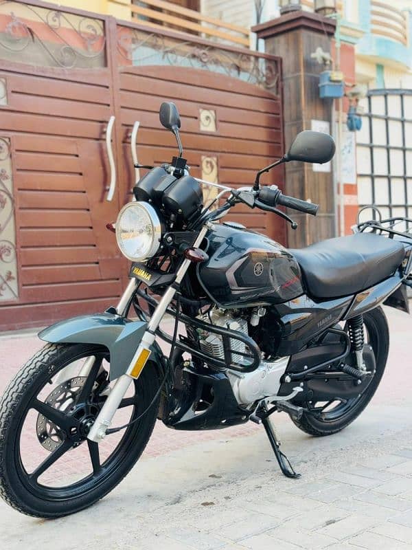 Yamaha YB 125Z Dx 6