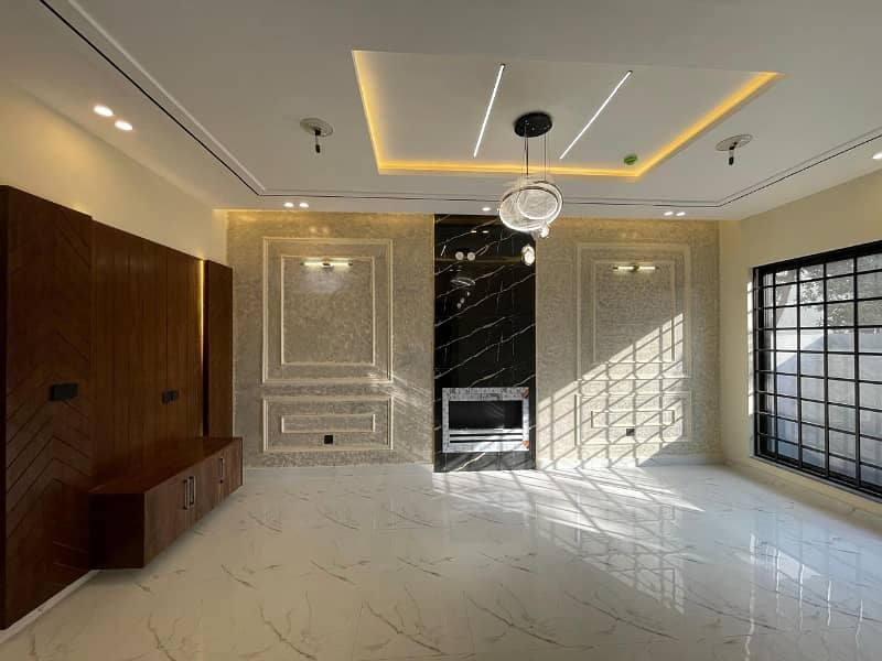 5 MARLA BRAND NEW HOUSE FOR SALE IN DHA RAHBAR BLOCK M 5