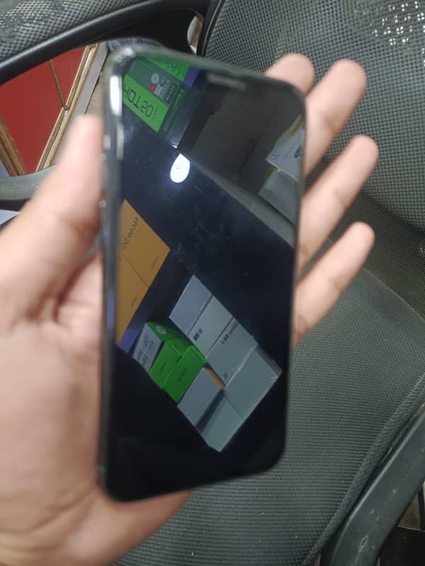 IPHONE 11 pro Pta Approved 5