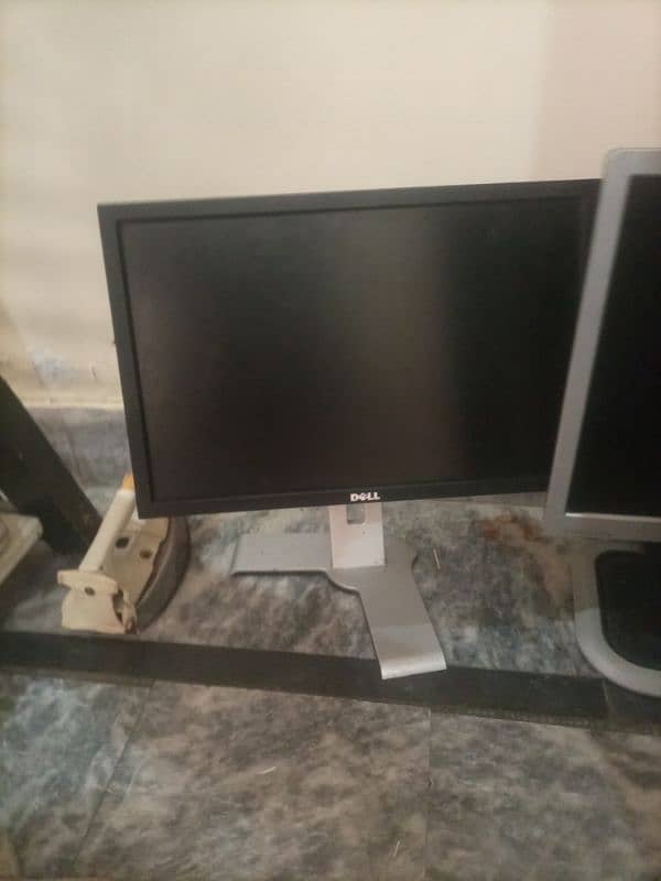 Dell led TV 19 inch 0