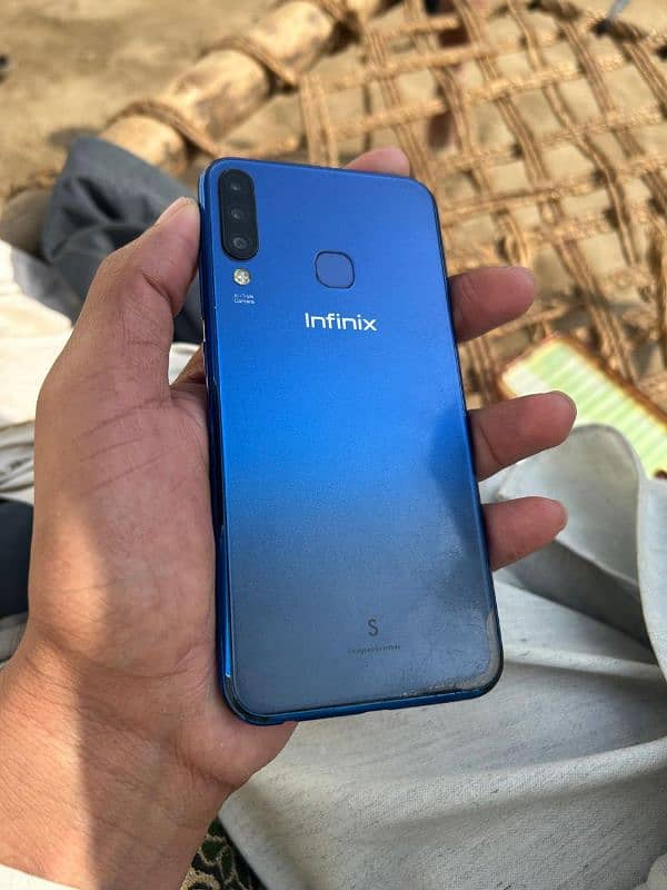 infinix s4 6/64 gb all okay 7