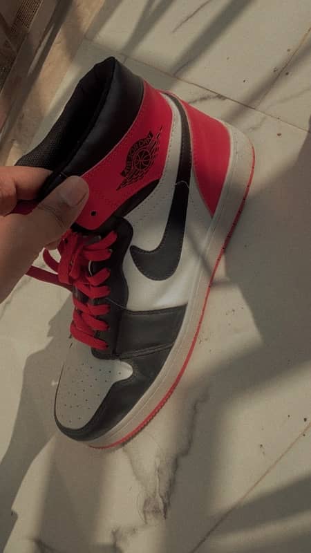 nike air jordan 1 duplicate  almost brand new 8