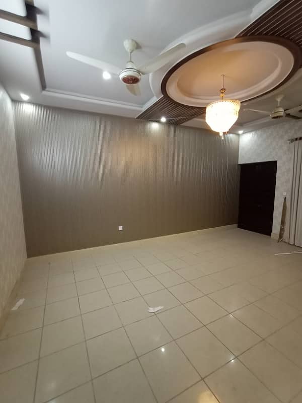 House For Rent Madina Town Near Susan Road 16