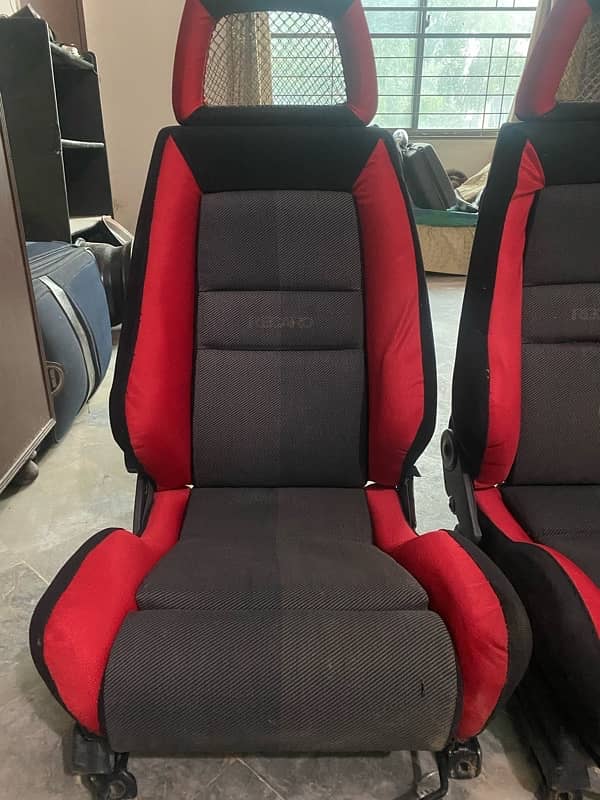 Original RECARO Bucket Seats 1