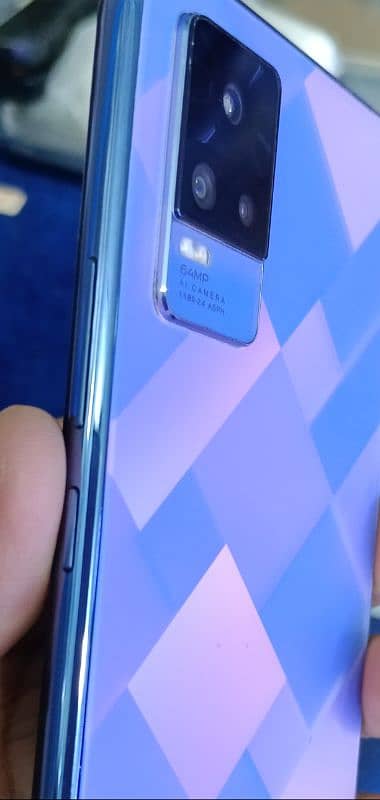 vivo v21e 10/10 condition No chap 1