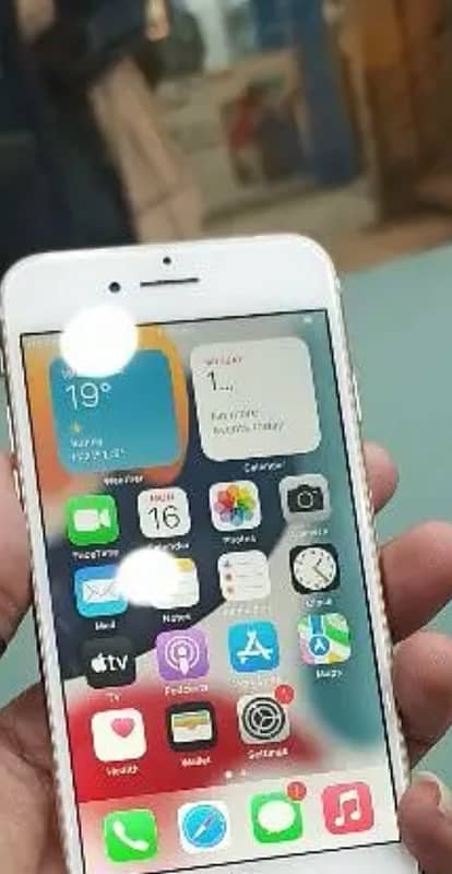 iPhone 7 non pta 32 gb by pass 10/10 condition 2