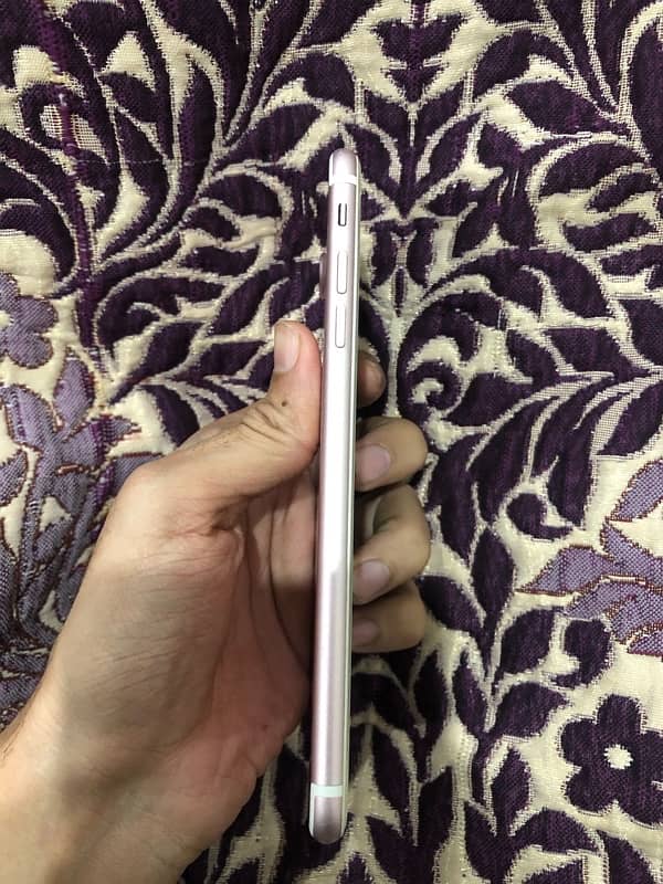 iphone 7 plus PTA 128gb 2