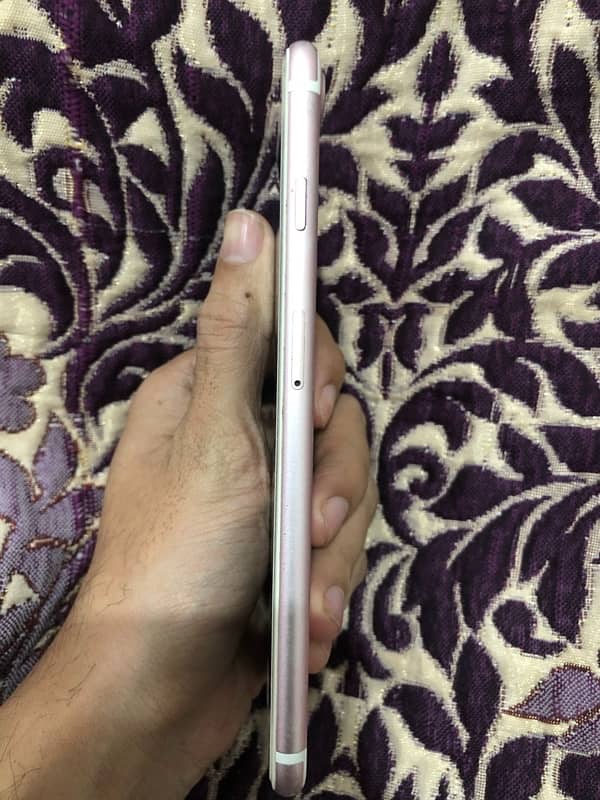 iphone 7 plus PTA 128gb 7