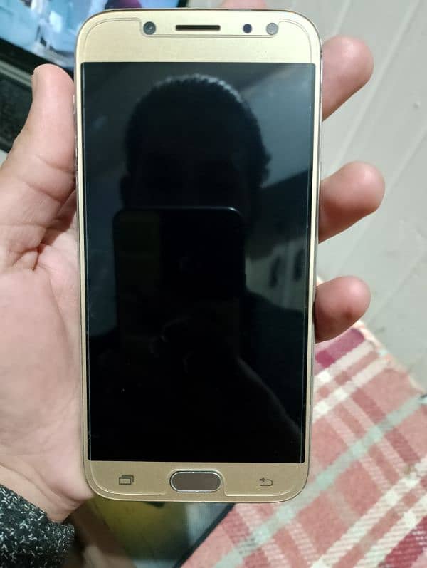 Samsung Galaxy J5 Pro Mobile 0