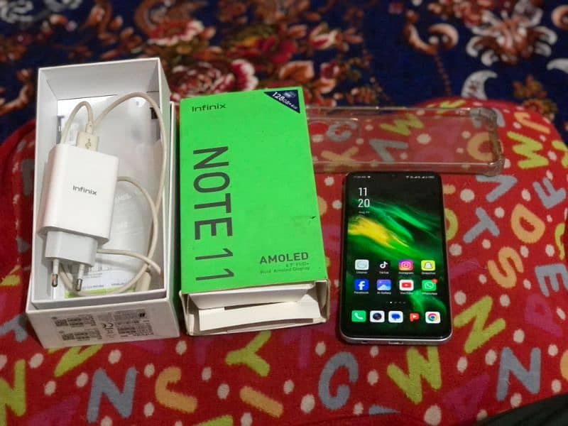 Infinix note 11 (4/128) with box 0