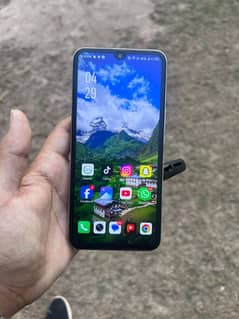 Infinix note 11 (4/128) with box