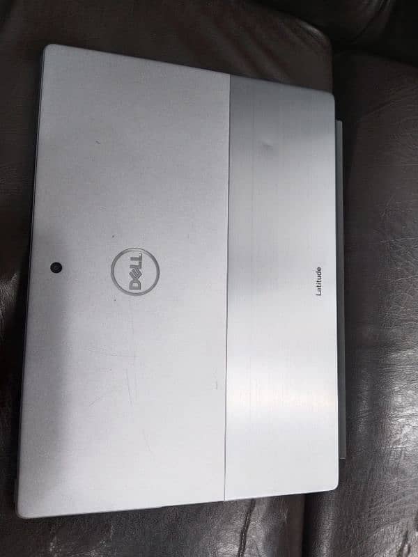 Dell 7320 detachable 1