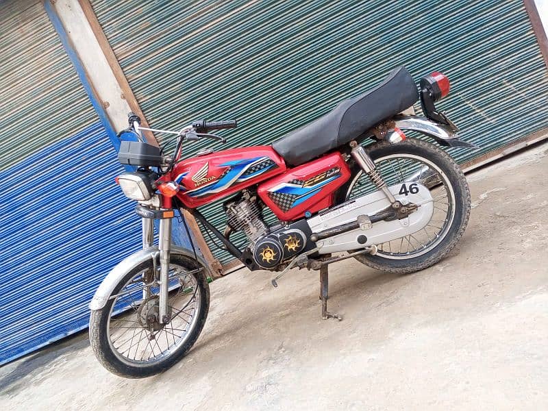 Honda 125.96 model . enjin ok sound bike ok 6