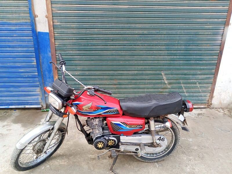 Honda 125.96 model . enjin ok sound bike ok 13