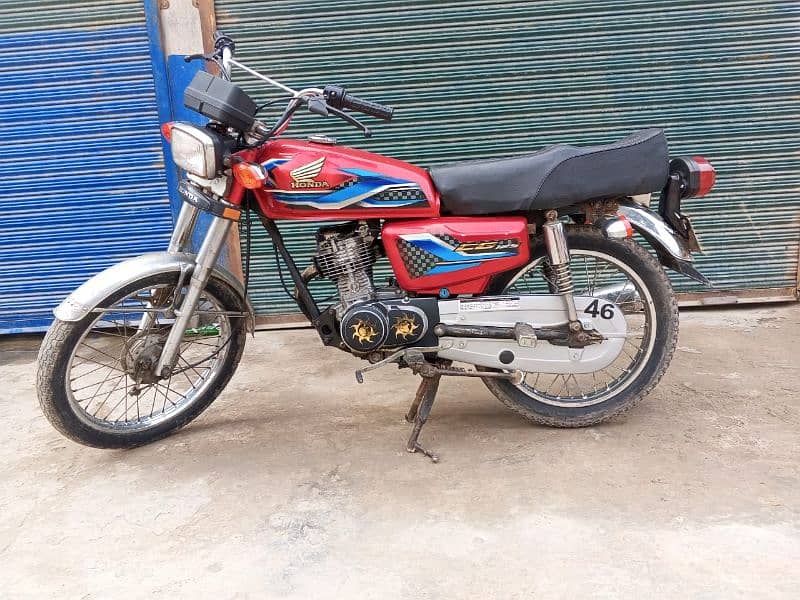 Honda 125.96 model . enjin ok sound bike ok 17