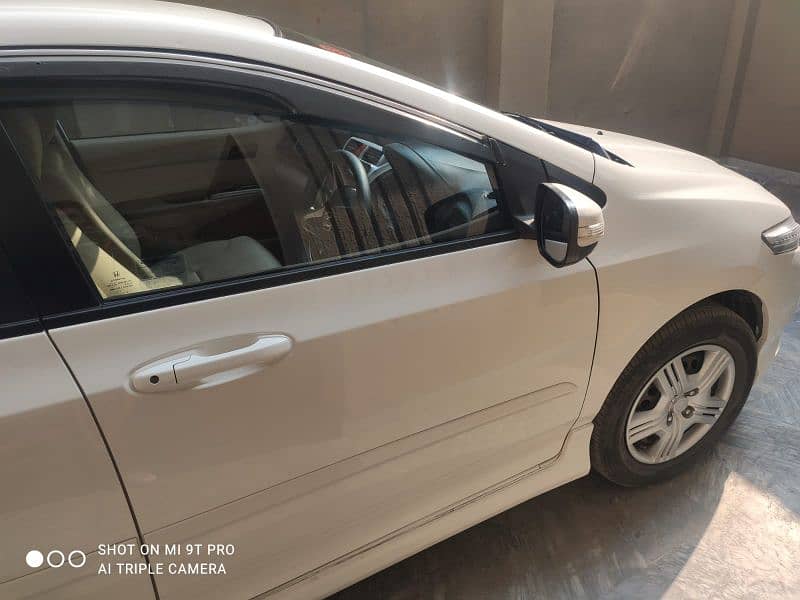 Honda City IVTEC 2020 automatic 3