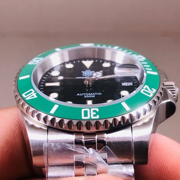 New Original Steeldive Seiko nh35 automatic movement Watch 2