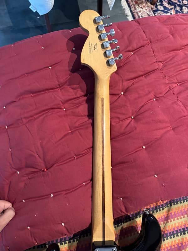 fender squier stratocaster electric guitar 2