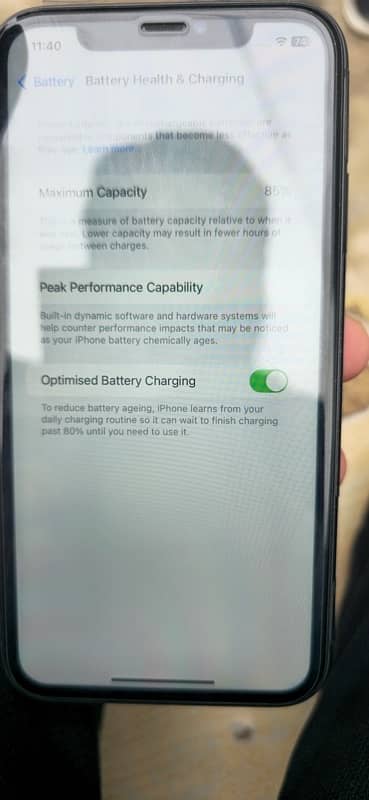 iphone 11 64 gb condition used 85 percent battery health 8