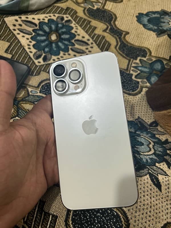 iPhone 13 Pro Max fu LLA model 2