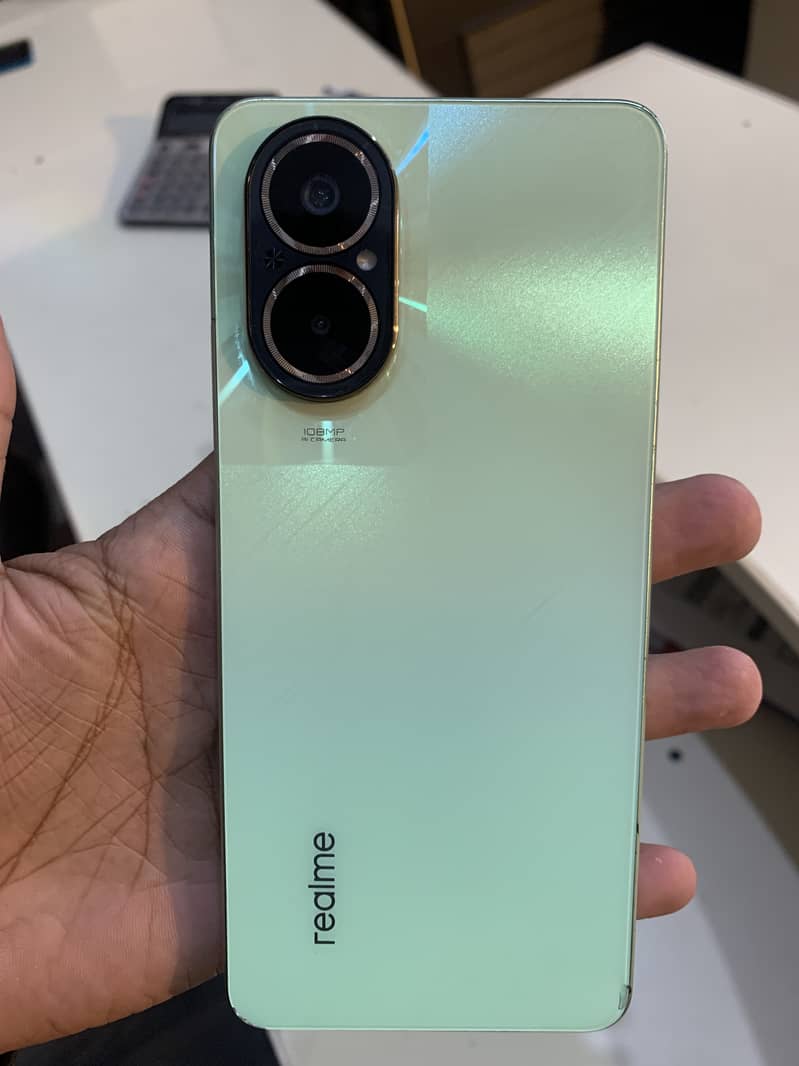 Realme C67 0