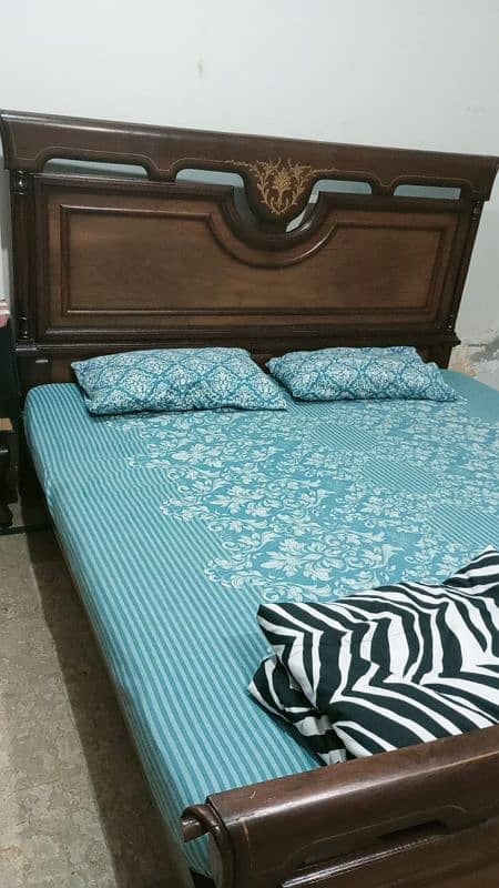 Bed set for sale 2