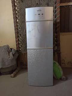 Midas Italy water dispenser