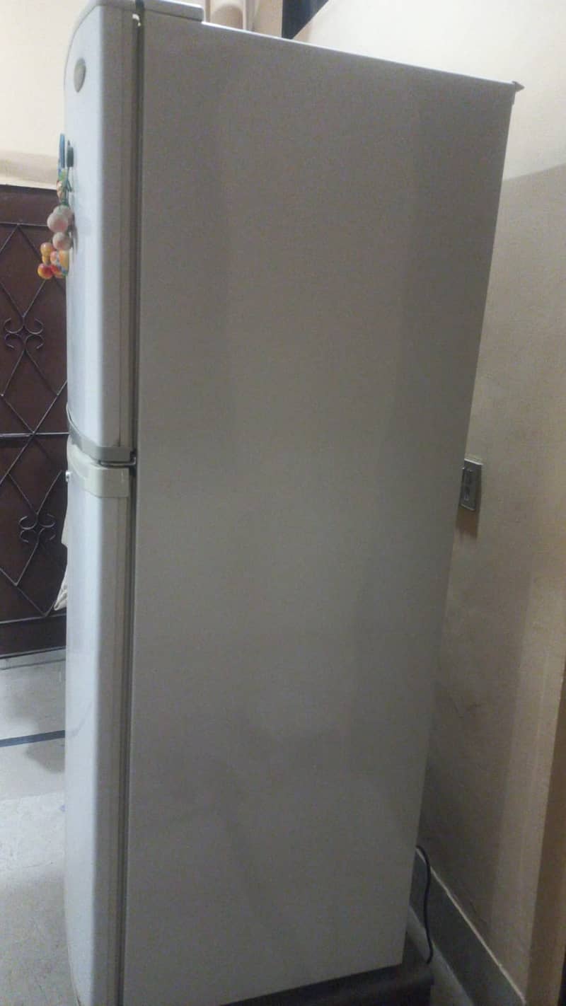 Samsung refrigerator for sale 2