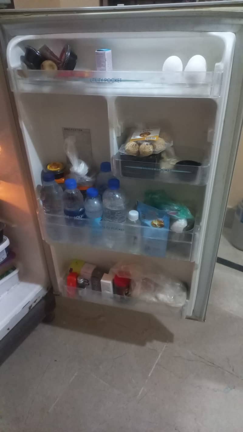 Samsung refrigerator for sale 3