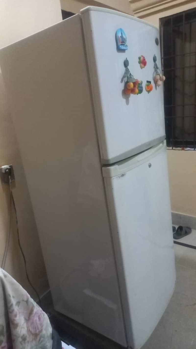 Samsung refrigerator for sale 4