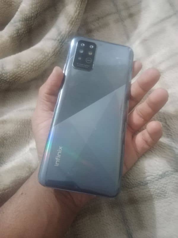 Infinix note 8 6/128 no open 2