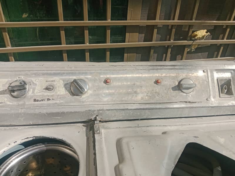 Washer +dryer 1