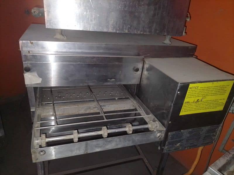 Middle by Marshall Conveyor Belt 18" Used Commercial Pizza Oven 7