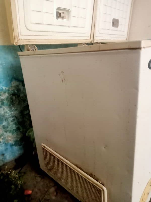 used freezer 2 gates 3