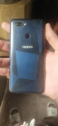 oppo A12 for sale in good condition no 03133999489