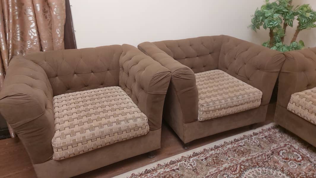 Seater Sofa set for sale in Karachi 0