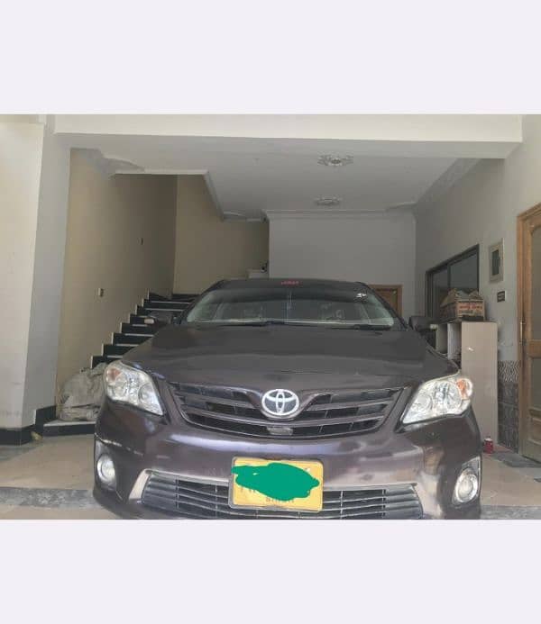 Toyota Corolla Altis 2012 1