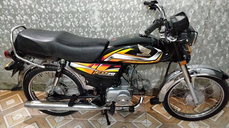 Honda Cd 70 21/22 urjante sale 1