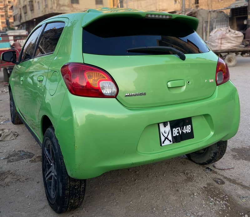 Mitsubishi Mirage 2012 3