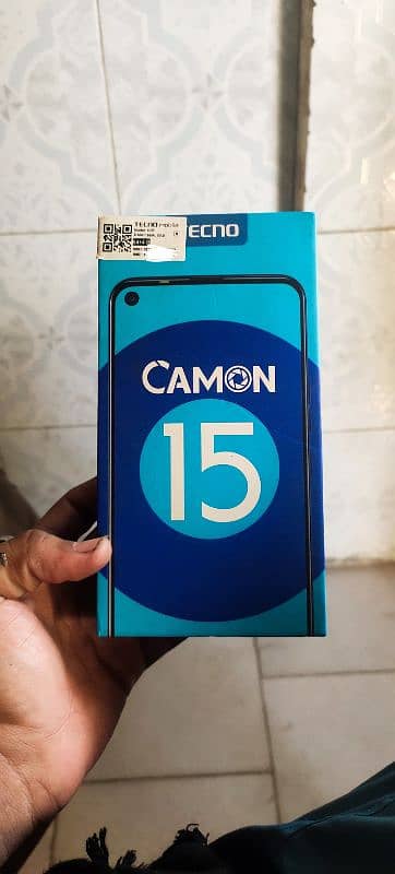 Tecno camon 15 4/64 complete Saman 3