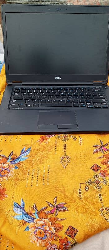 Dell Laptop Available for sale/ Dell Latitude E5450 /8GB RAM 256GB SSD 1