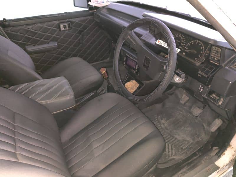 Toyota Corolla 1983 6