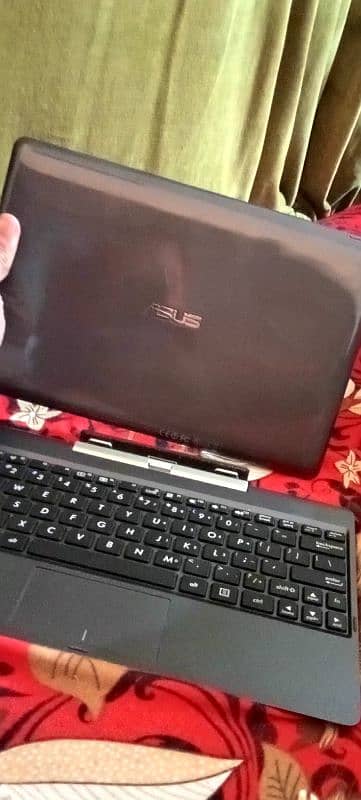 Mini Laptop 4